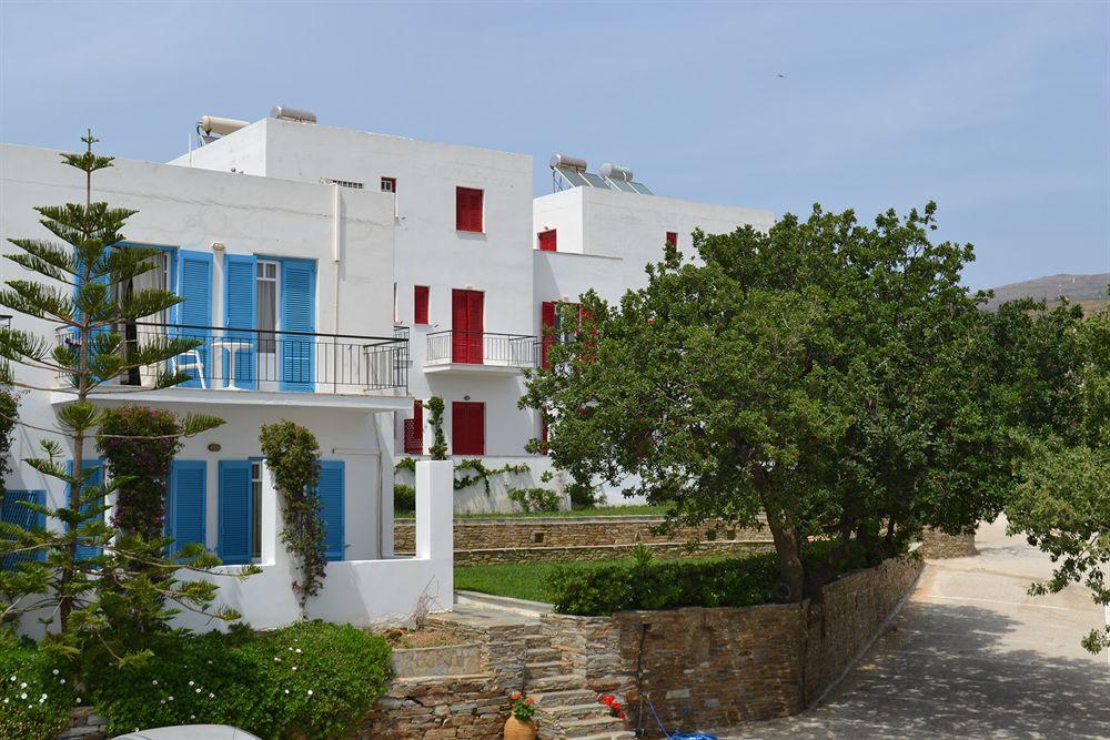 Ostria Hotel & Apartments Gávrio Kültér fotó