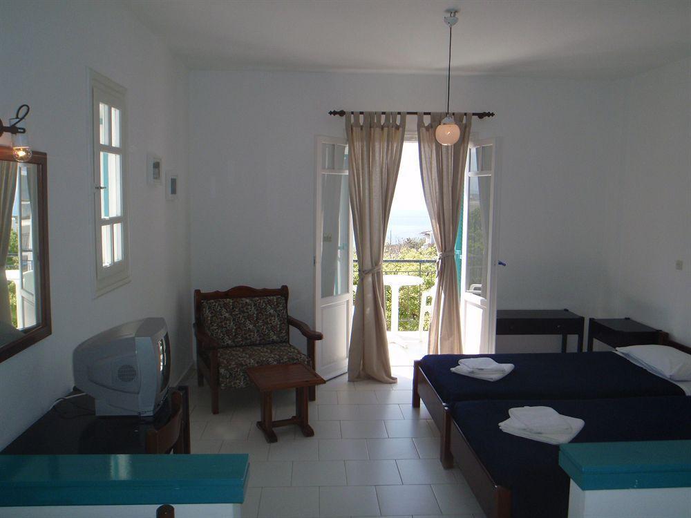 Ostria Hotel & Apartments Gávrio Kültér fotó