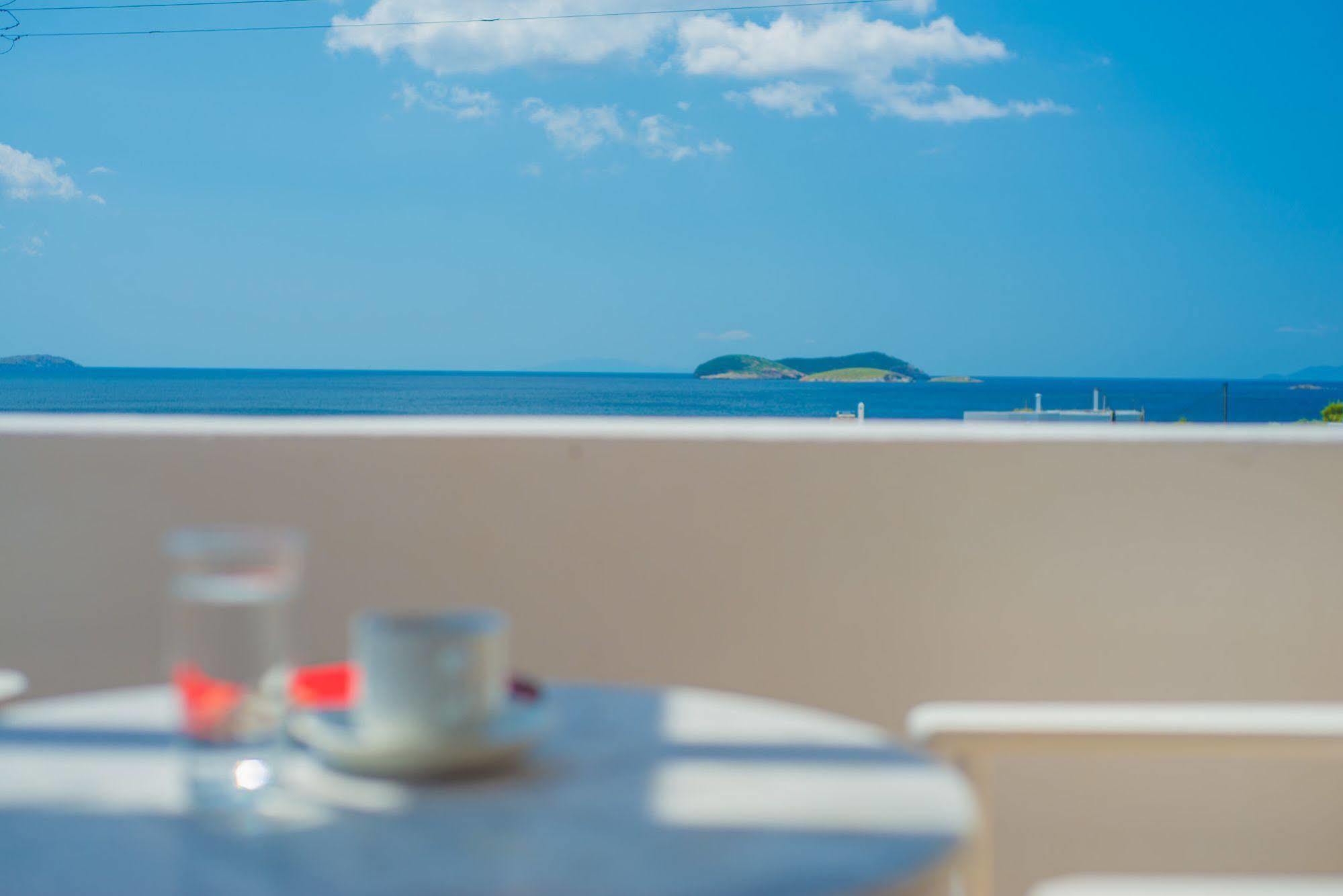 Ostria Hotel & Apartments Gávrio Kültér fotó